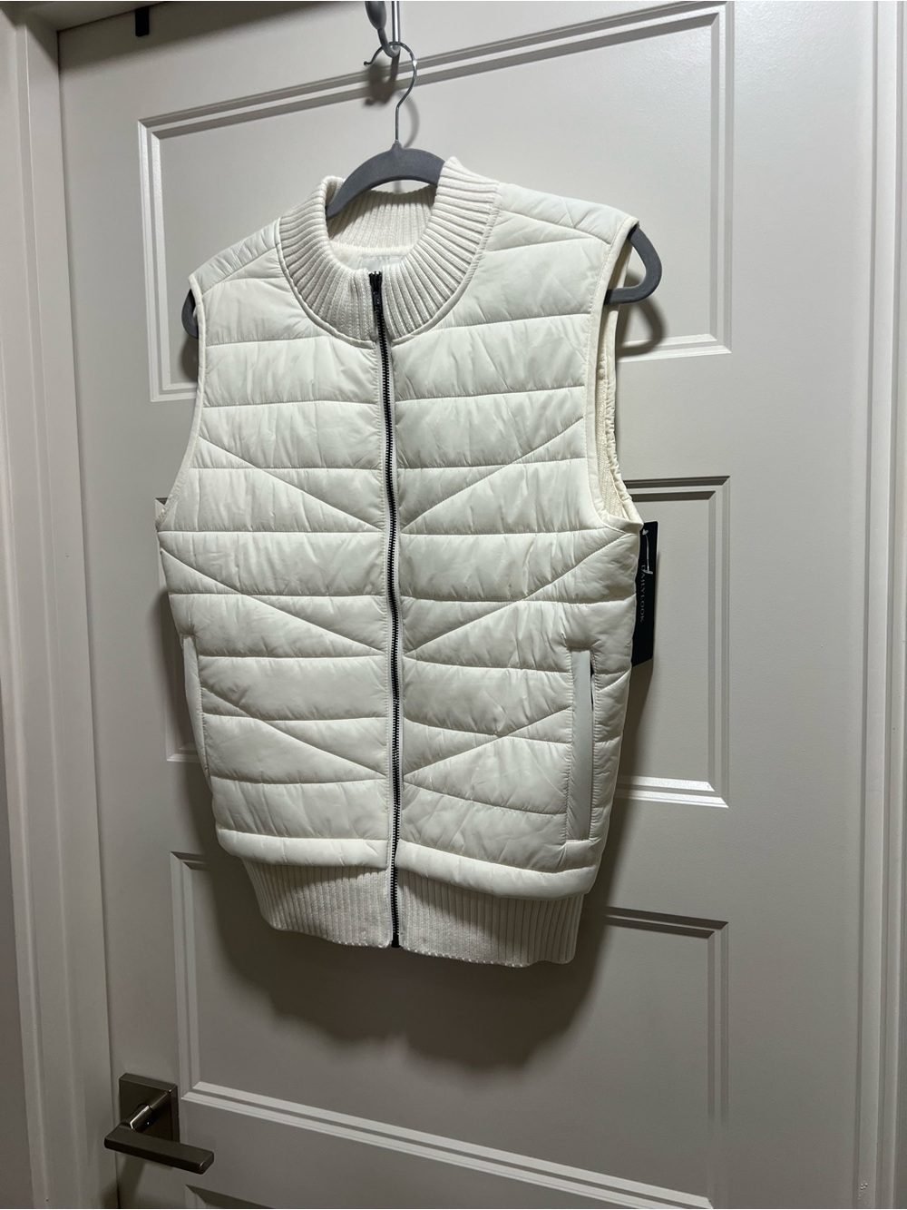 Liverpool Cream Quilted Sleeveless Vest